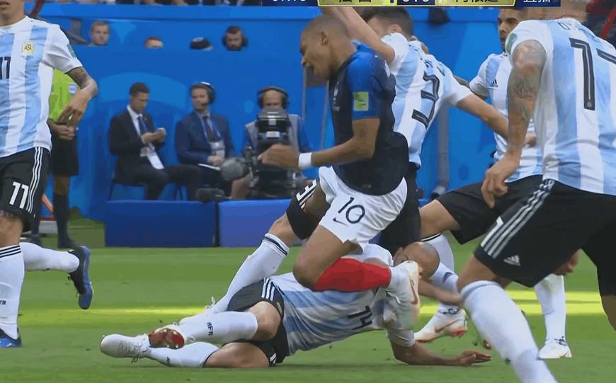 输球又输人连进五个三分,输球又输人乒乓球