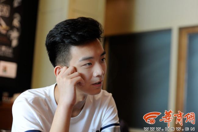 17岁学生策划高中业余足球联赛,最近正在举办的青少年足球比赛