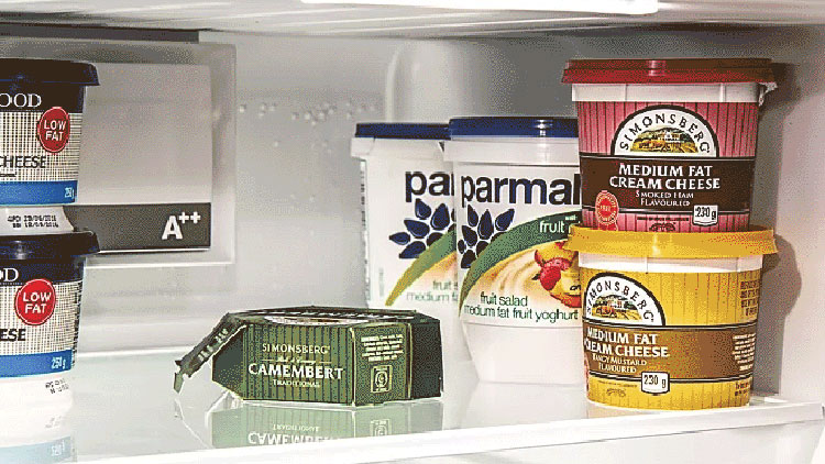 冰箱冷藏室结冰什么原因如何解决,冰箱冷藏室结冰什么原因怎么处理