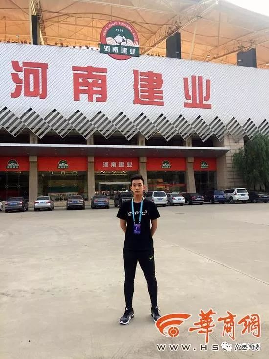 17岁青少年足球比赛直播,17岁足球赛