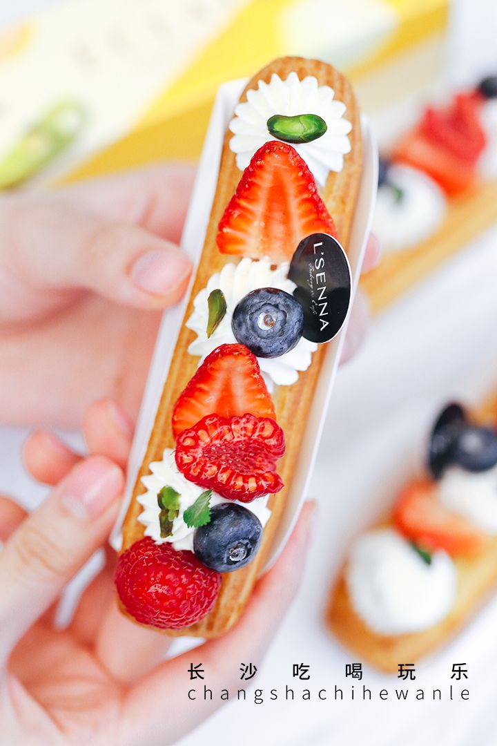 精致ins风空间，罗森尼娜在长沙IFS开了一家美到炸的品牌印象店