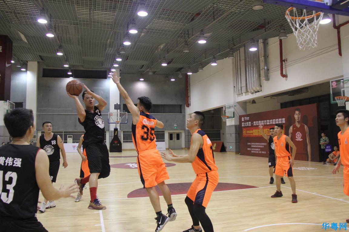 省金服深圳专委会VS小小金融“篮球争霸战”揭开序幕
