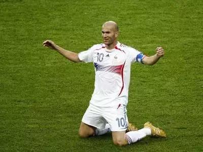 绝代双骄梅西c罗谁提出来的,梅西与c罗一起回家图片