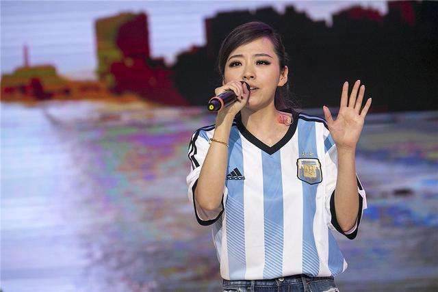 很多明星熬夜,世界杯陈奕迅和鹿晗