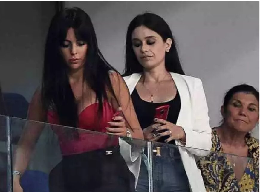 c罗最疯狂的世界杯女球迷,c罗与中国女球迷和日本女球迷