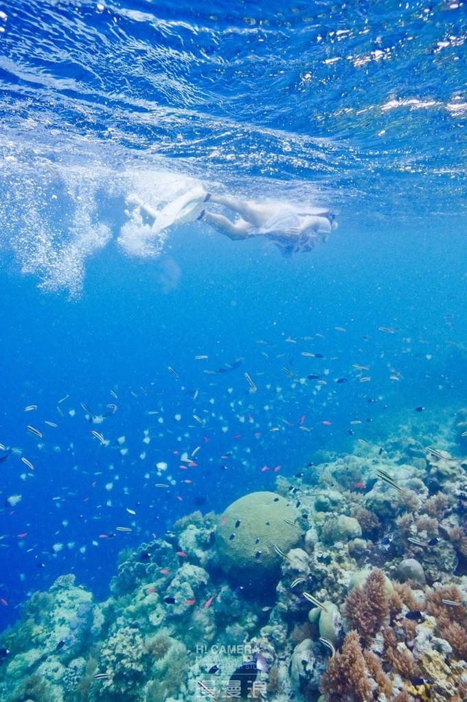 一个人的浪漫旅行视频,一个人的浪漫旅行自由自在