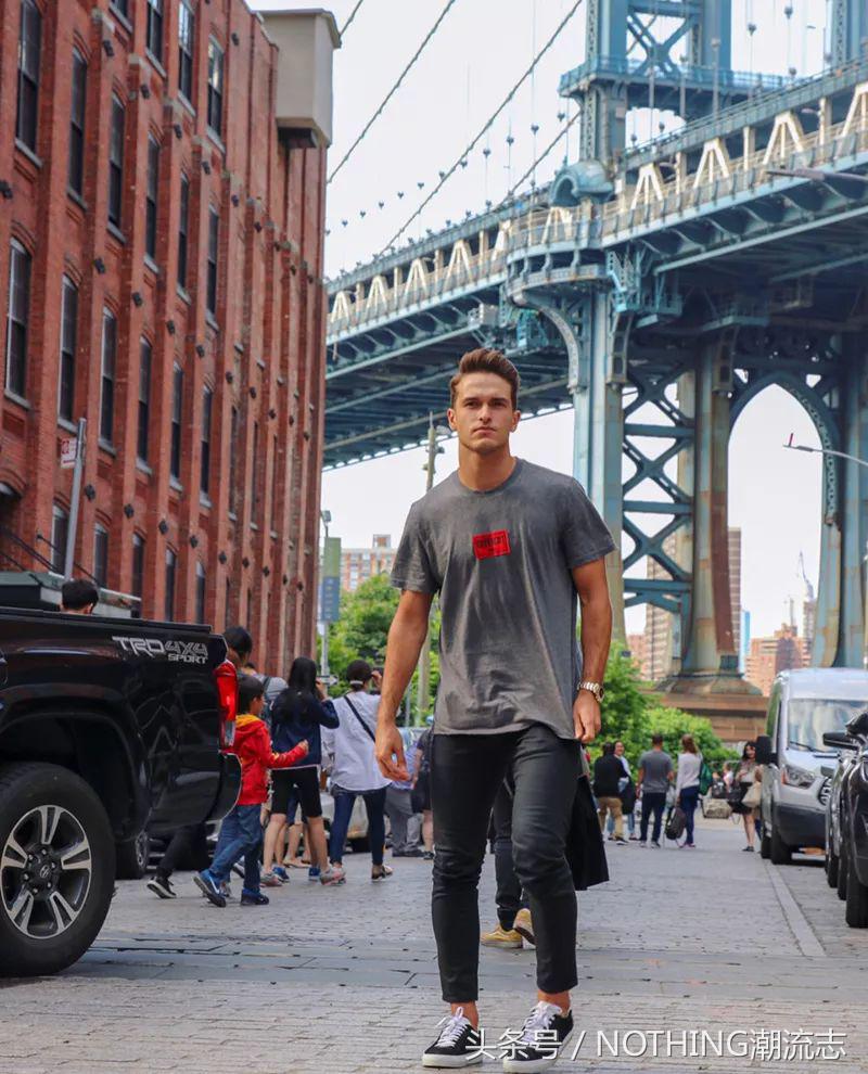 脱下球衣的谁最帅篮球,脱下球衣的男生