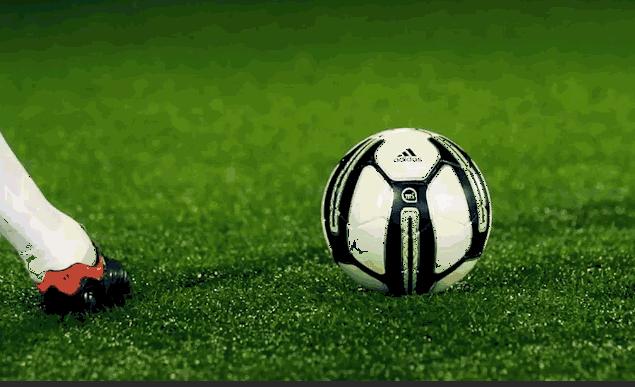 电梯球香蕉球落叶球教学,c罗的电梯球怎么学