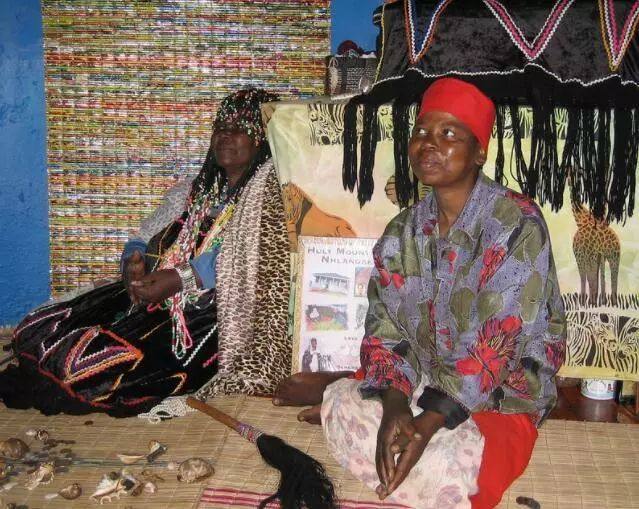 一只鸡能决定一个女孩的命运，太荒唐！