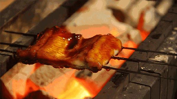 土用丑日,鳗鱼之日!3分技术,7分选材的鳗鱼饭,一口补足元气!