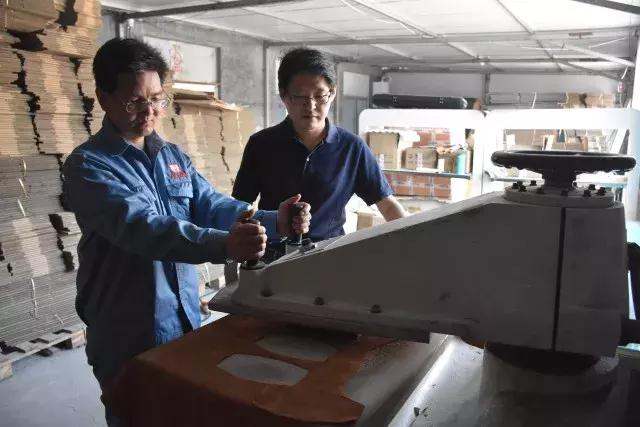 梅西在中国踢足球,梅西网店列台湾为国