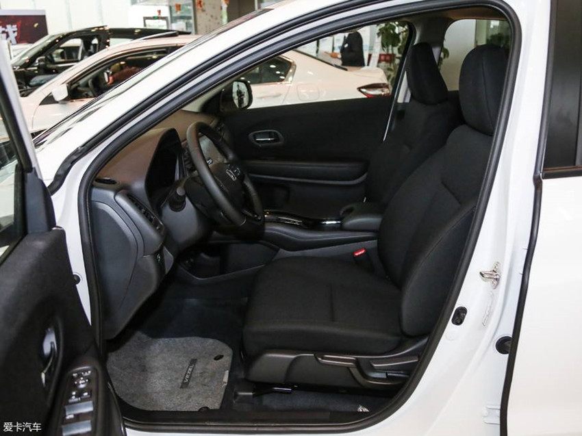 缤智和凯美瑞哪个更值得入手,缤智跟凯美瑞哪个好