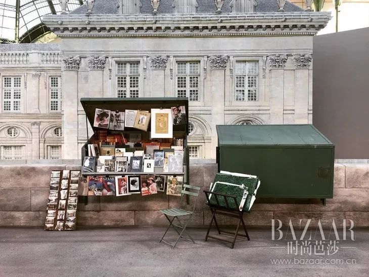 塞纳河倒映着埃菲尔铁塔,香奈儿的绝美高定