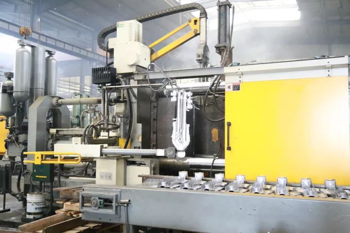 传统产业老树发新芽,传统产业老树发新芽视频