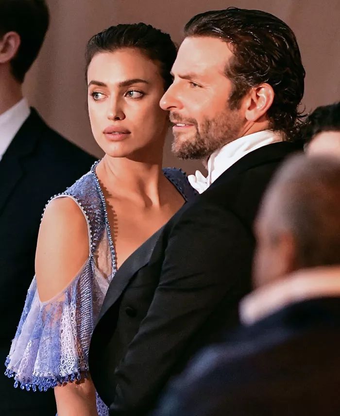 想不到总裁C罗输给了这个男人！其交往5年的超模女友被他拿下了