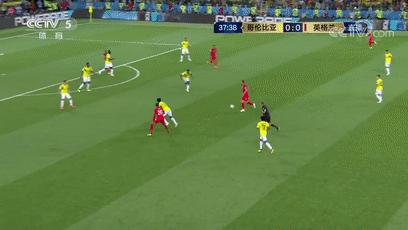 世界杯场上奇葩事,世界杯又现争议判罚