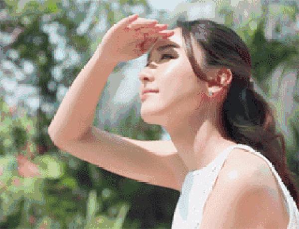 大油皮女生要怎么控油,35岁油皮夏天用什么水乳