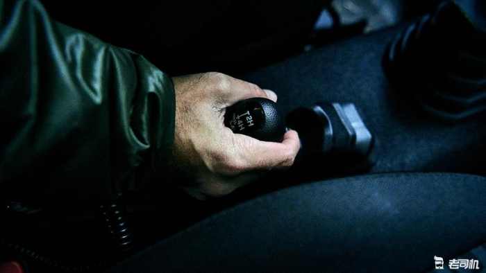 全新吉姆尼正式发布方盒子造型堪比奔驰G级仅10多万性能没得说