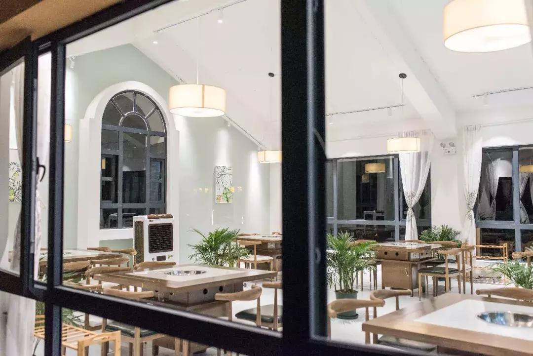 弥勒最超文艺的食堂,弥勒人气最旺的餐厅