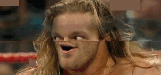 女朋友接吻时老是把舌头伸进我嘴里，很恶心……