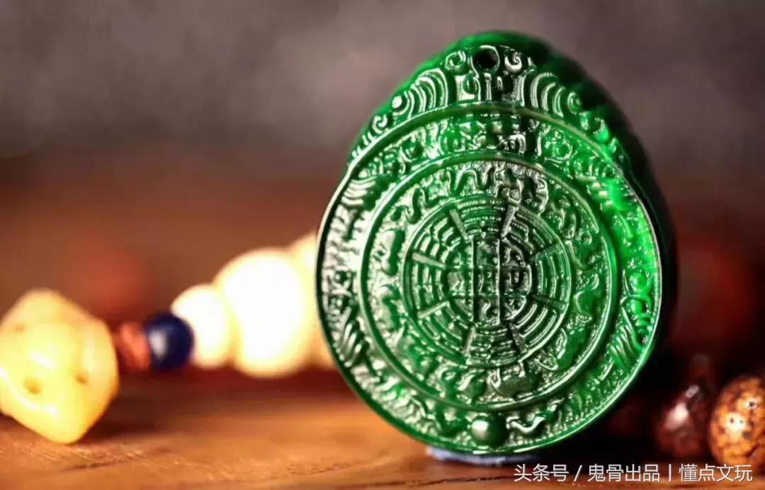 九宫八卦牌辟邪之一,九宫八卦牌男士戴辟邪吗