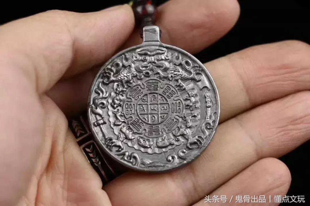 太极八卦和九宫八卦辟邪吗,九宫八卦吊坠真的辟邪吗