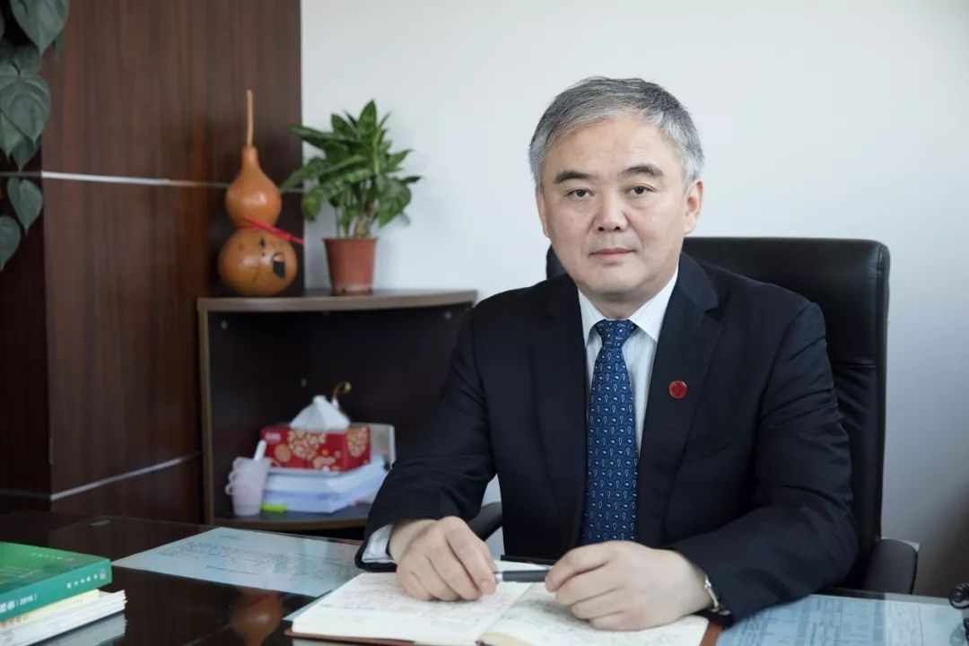 房敏医生个人资料,岳阳医院院长房敏