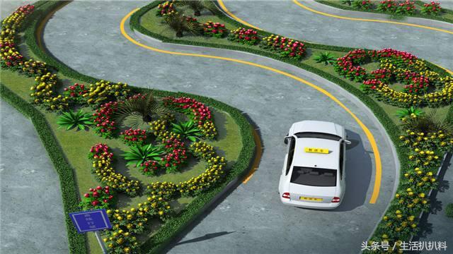 驾校教练一个月挣多少钱,驾校教练工资和学员通过率挂钩吗