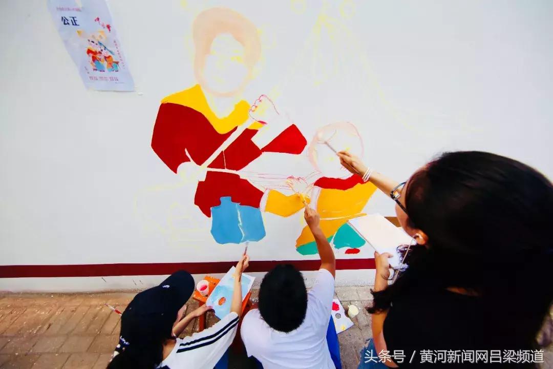 手绘墙孝义,书香气息的手绘墙