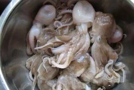 日照有什么好玩的地方,日照金山