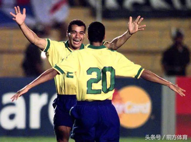 足球巨星卡福,传奇巨星卡福