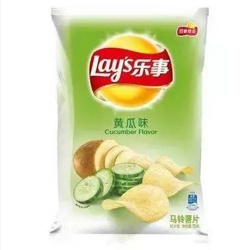 一块钱就能买到超级好吃的小零食,随便就能买到的零食