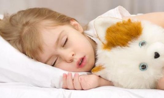 宝宝说梦话太多怎么办推拿,宝宝经常说梦话是怎么回事