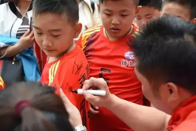 奥运冠军来燕京理工学院,奥运冠军来了吗