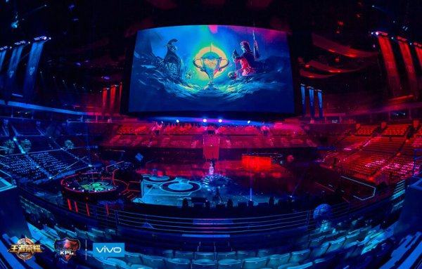 kpl妲己出场各直播间的反应,kpl决赛妲己