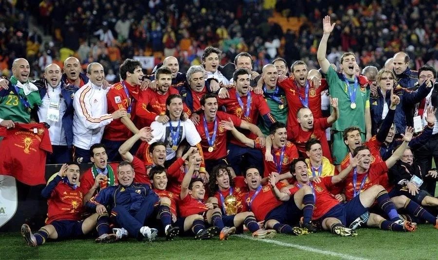 当他脱了球衣,除了肌肉,还有柔情