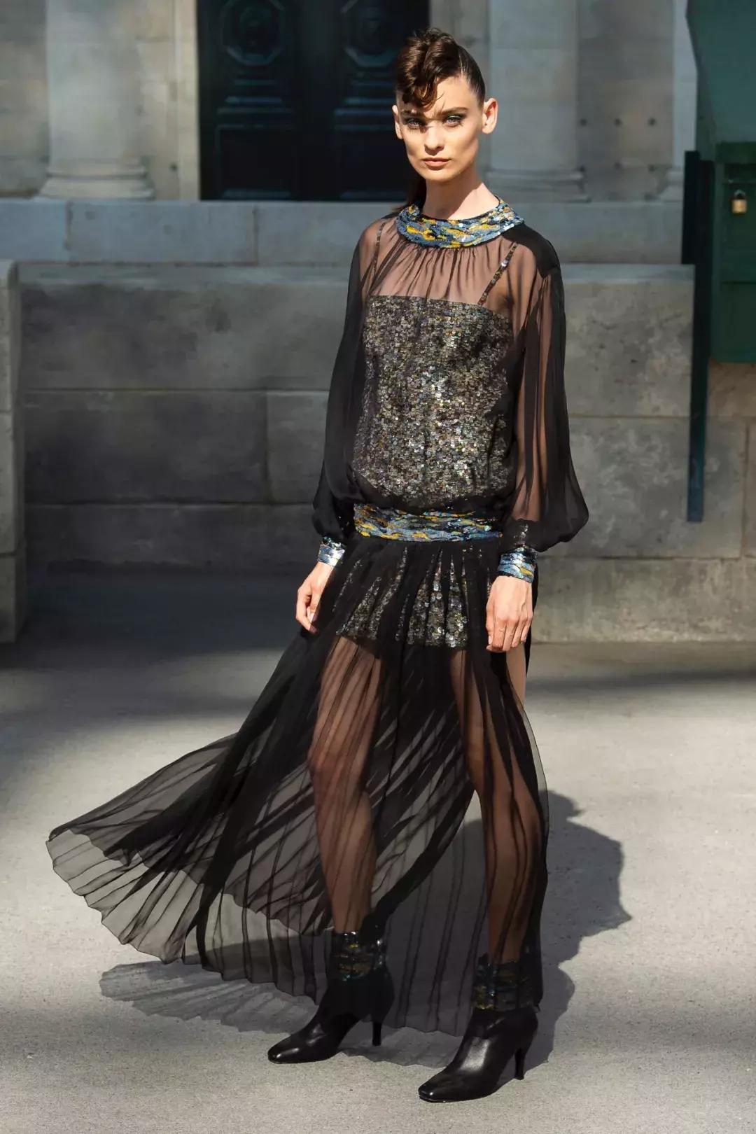 章子怡惊艳摩纳哥玫瑰舞会,章子怡无悬念问鼎影后桂冠