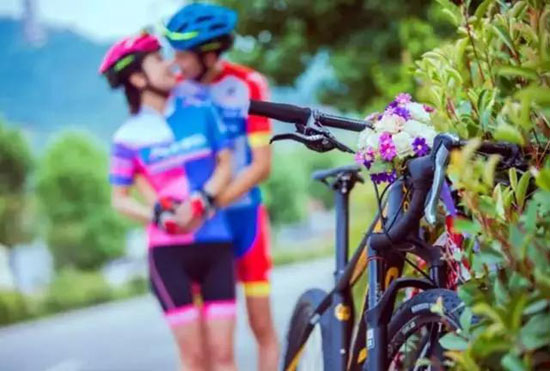 单车婚礼这样的婚礼才有创意，送你一场浪漫的单车婚礼