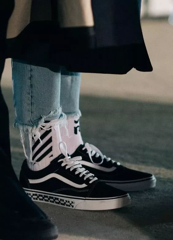 第一次听说的品牌,如何区分vans的真假