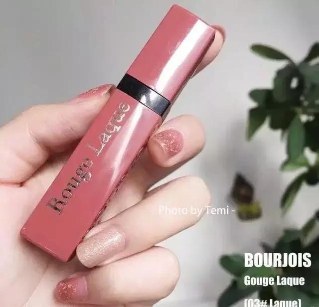 性价比高不失格调的口红,贫民窟女孩最值得买的口红