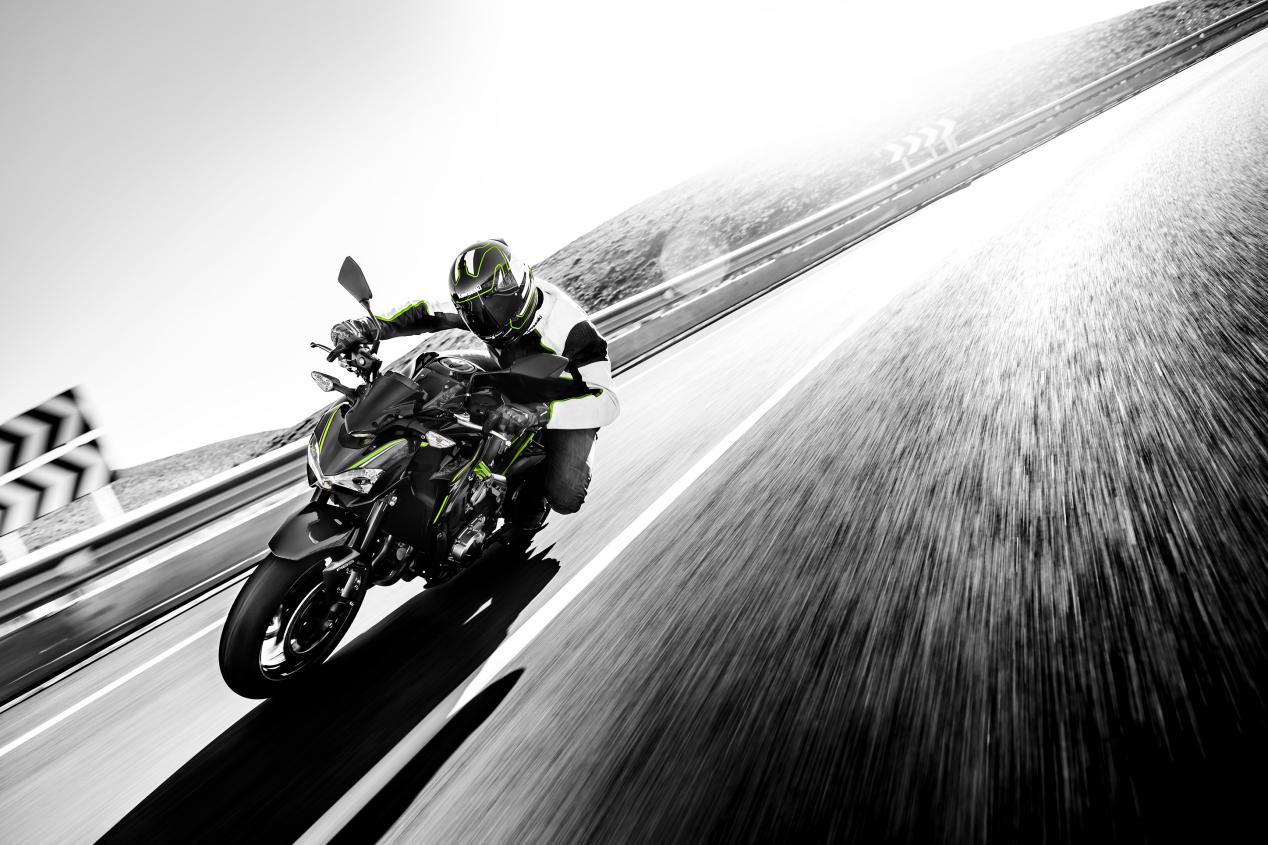 川崎z900有弯道abs吗,川崎z900拉爆