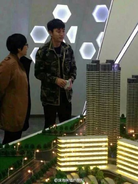 跑男来到澳门,王宝强奔跑吧兄弟上海东方明珠