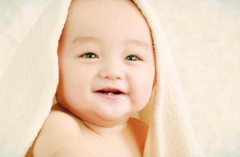 为什么有的小孩情商特别高,一个超高情商的孩子有多可怕