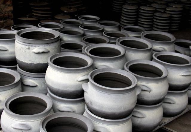 荥经砂器的发展的历史故事,荥经县砂器历史