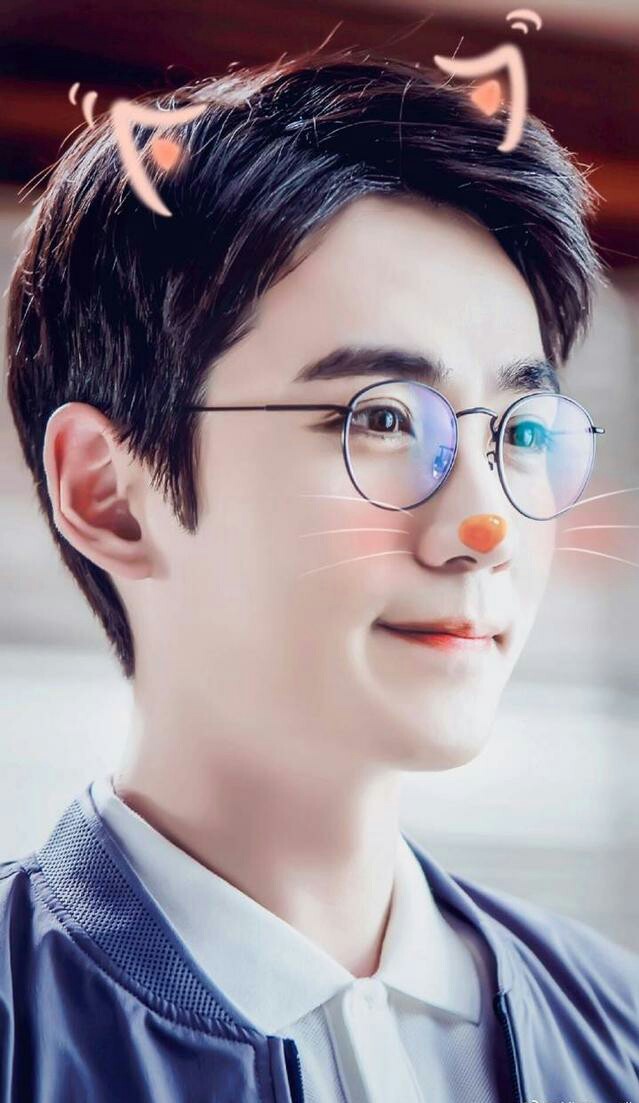 镇魂朱一龙绝美图,朱一龙路演镇魂女孩