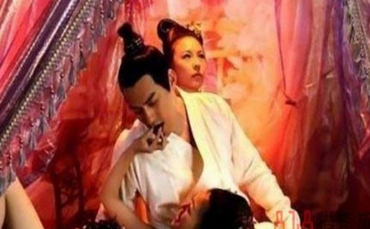 皇帝临幸妃子竟然还会用上上刑具