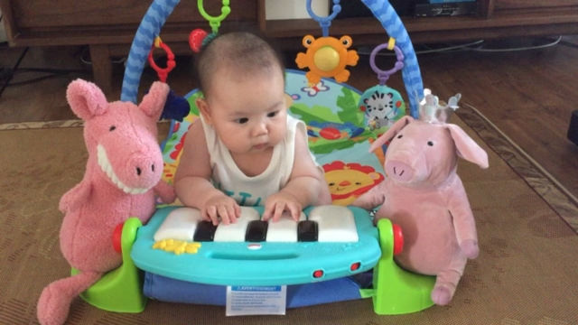 宝宝玩具0-1岁玩具怎么买,1-2岁玩具选购指南