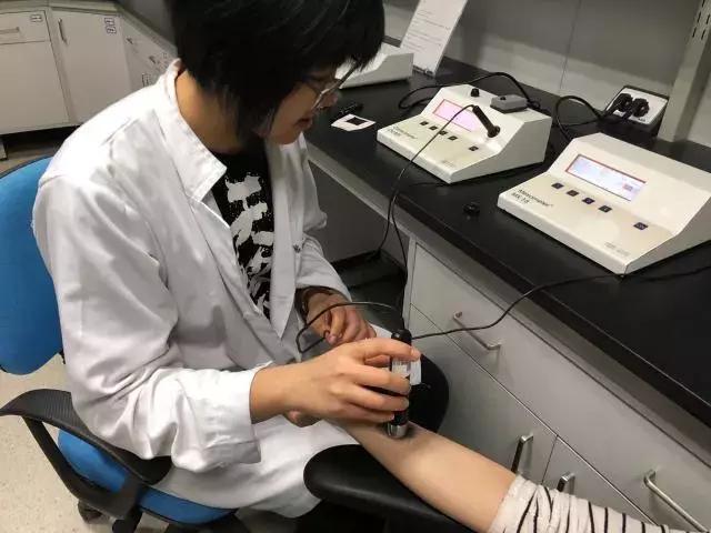 sk-ii神仙水里有抗老成分吗,奥尔滨健康水与sk2哪个好