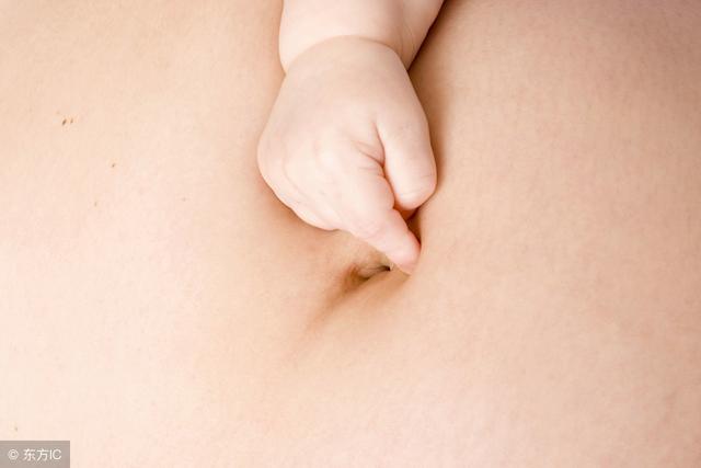 肚脐眼的泥巴掏出来会怎么样,肚脐里面脏东西可以掏出来吗