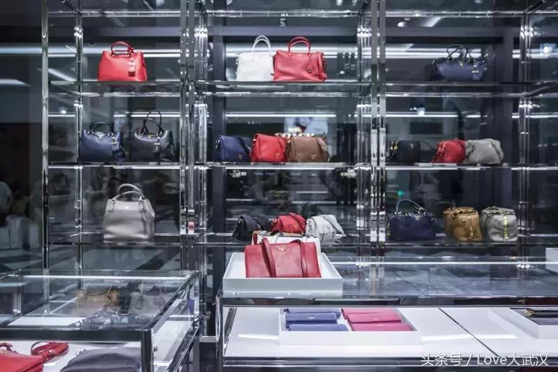 武汉百联prada,武汉prada专卖店